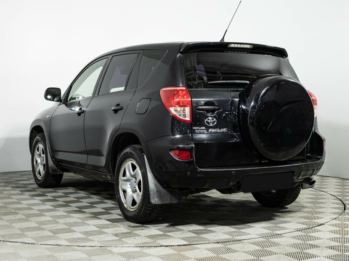 Toyota RAV4 с пробегом — 2008 год. Фото: #5