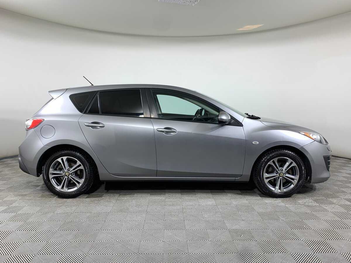 Mazda 3 с пробегом — 2011 год. Фото: #3