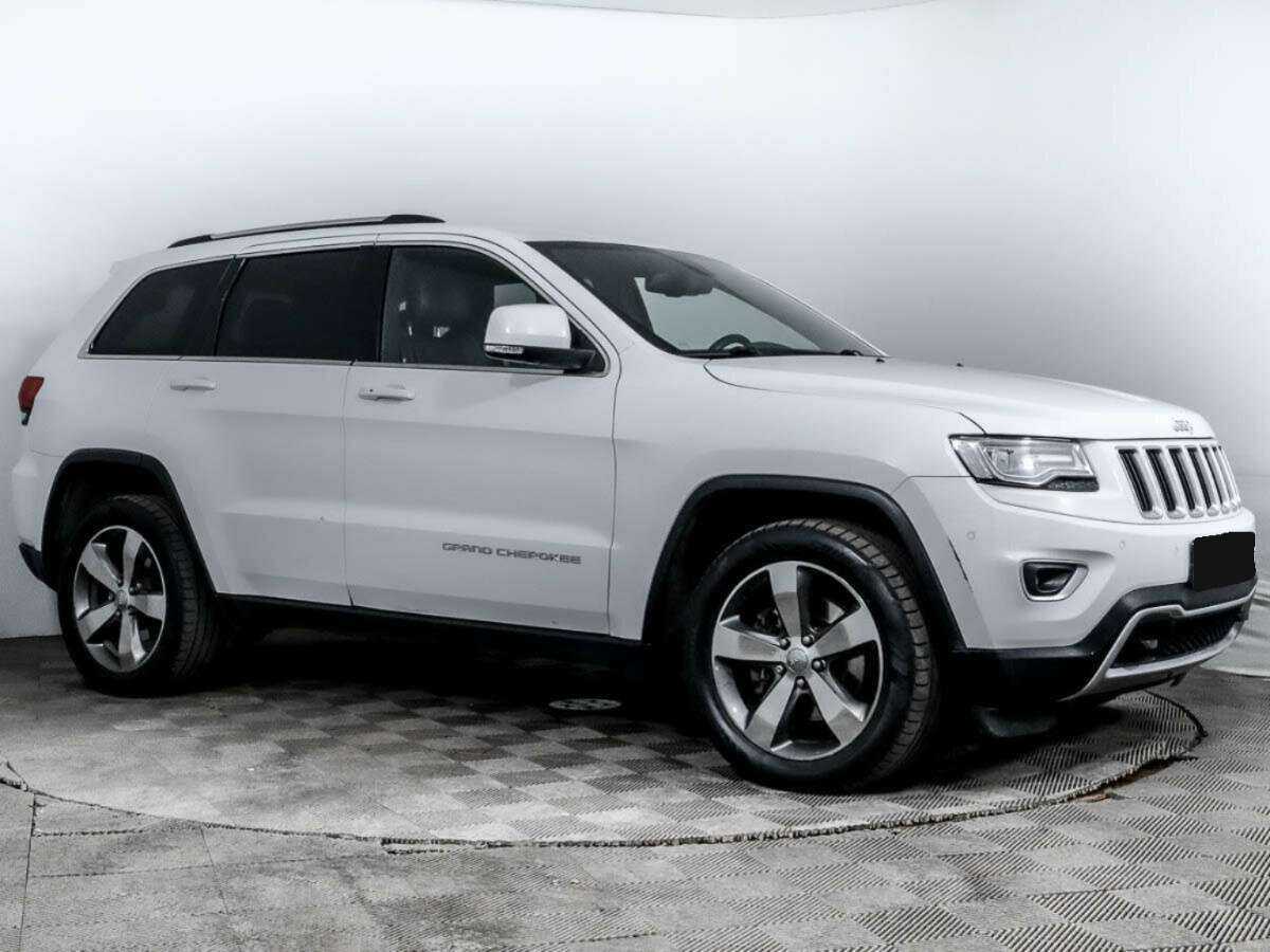 Jeep Grand Cherokee с пробегом — 2014 год. Фото: #2