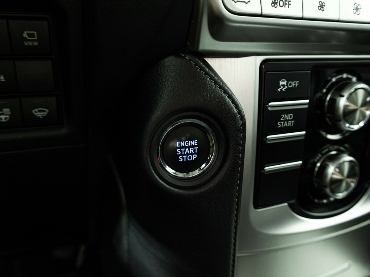 Toyota Land Cruiser Prado с пробегом — 2019 год. Фото: #19