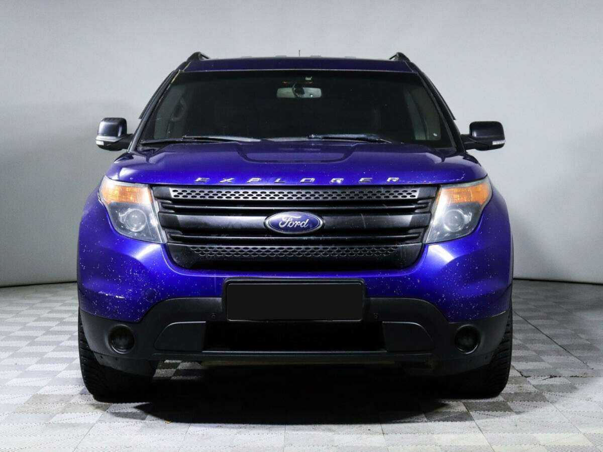 Ford Explorer с пробегом — 2014 год. Фото: #1