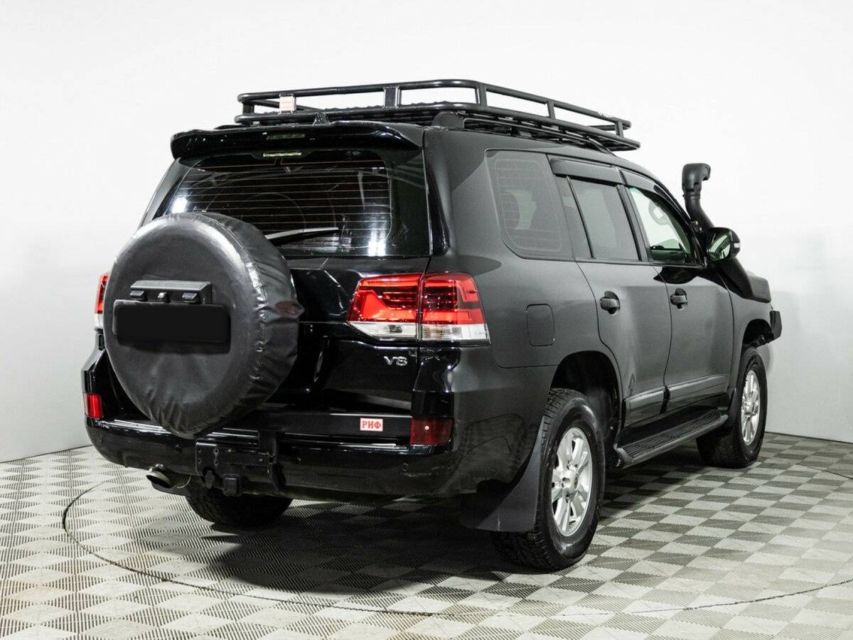 Toyota Land Cruiser с пробегом — 2008 год. Фото: #3