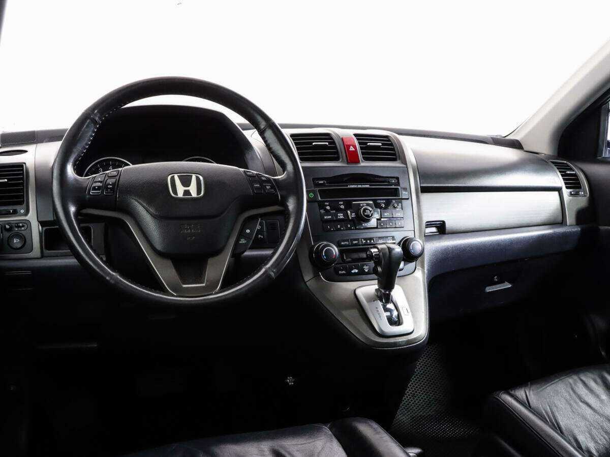 Honda CR-V с пробегом — 2010 год. Фото: #10