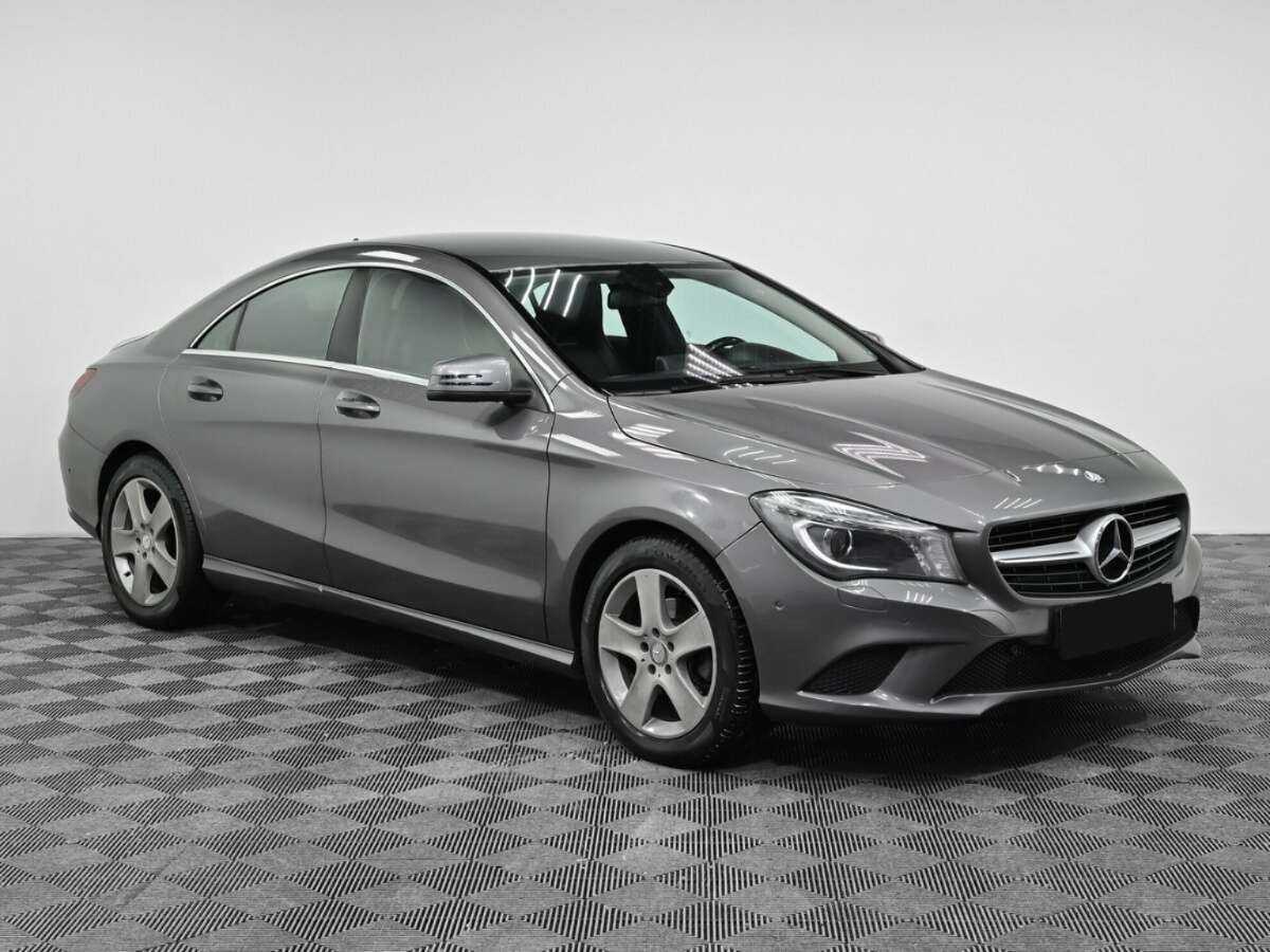 Mercedes-Benz CLA с пробегом — 2013 год. Фото: #2