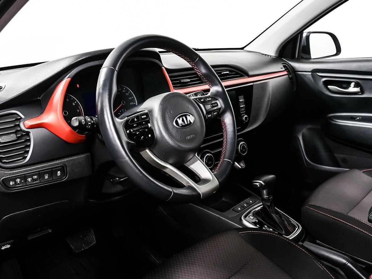 Kia Rio с пробегом — 2020 год. Фото: #11