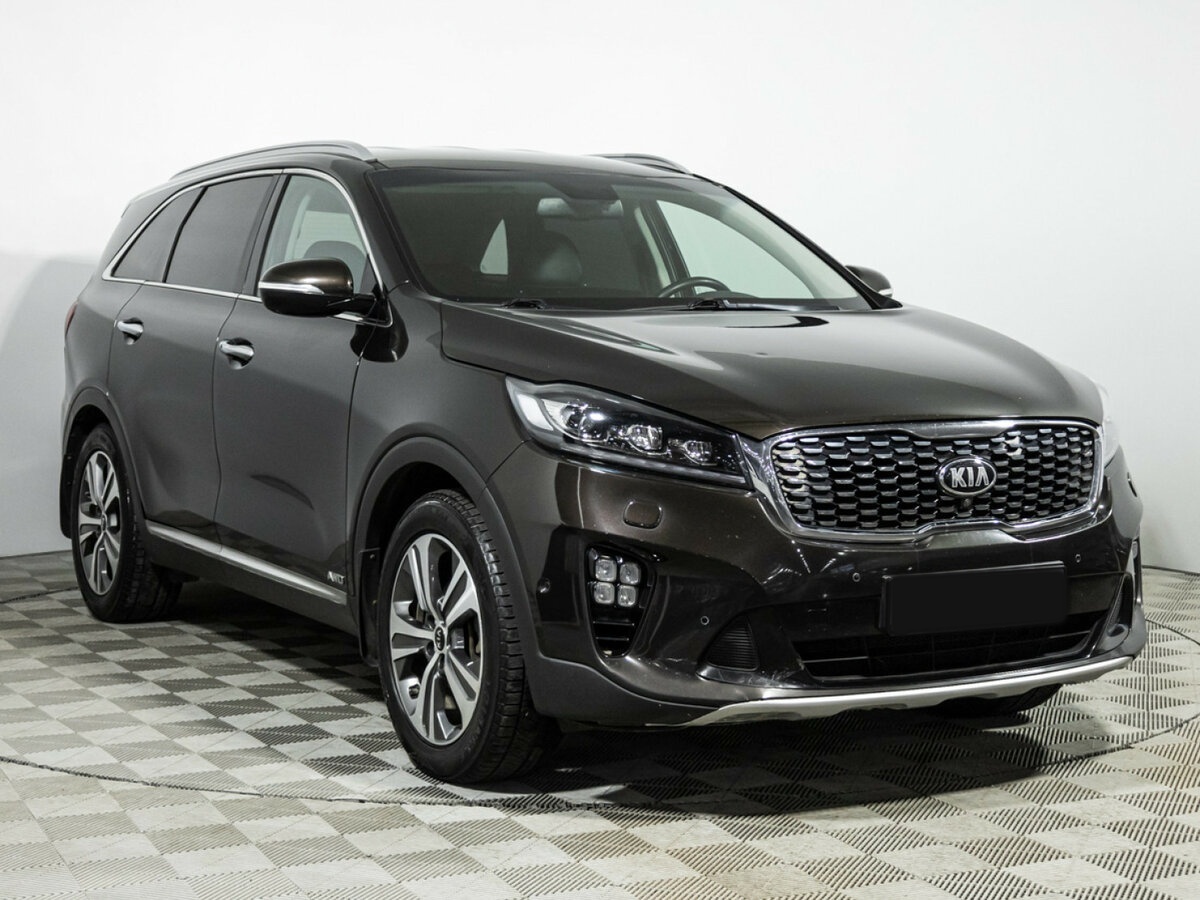 Kia Sorento с пробегом — 2020 год. Фото: #2