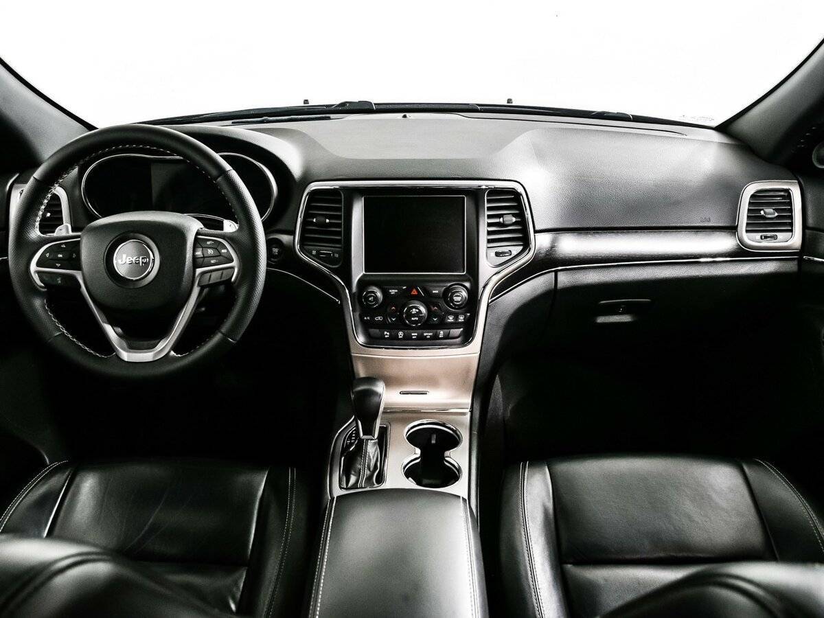 Jeep Grand Cherokee с пробегом — 2016 год. Фото: #10