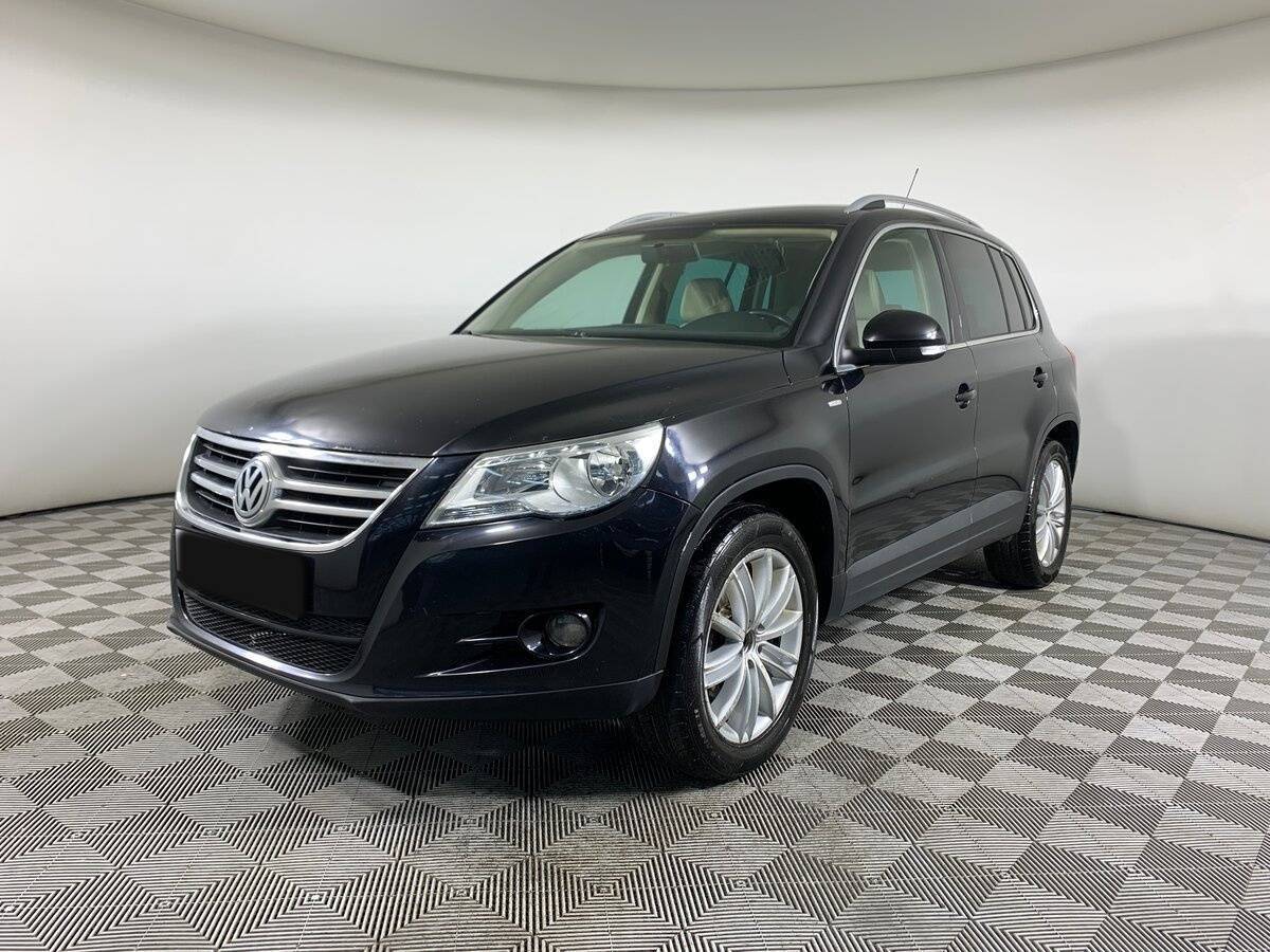 Volkswagen Tiguan с пробегом — 2010 год. Фото: #0