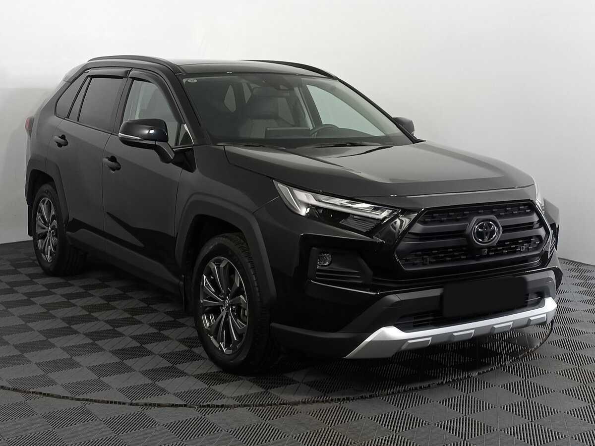 Toyota RAV4 с пробегом — 2023 год. Фото: #2
