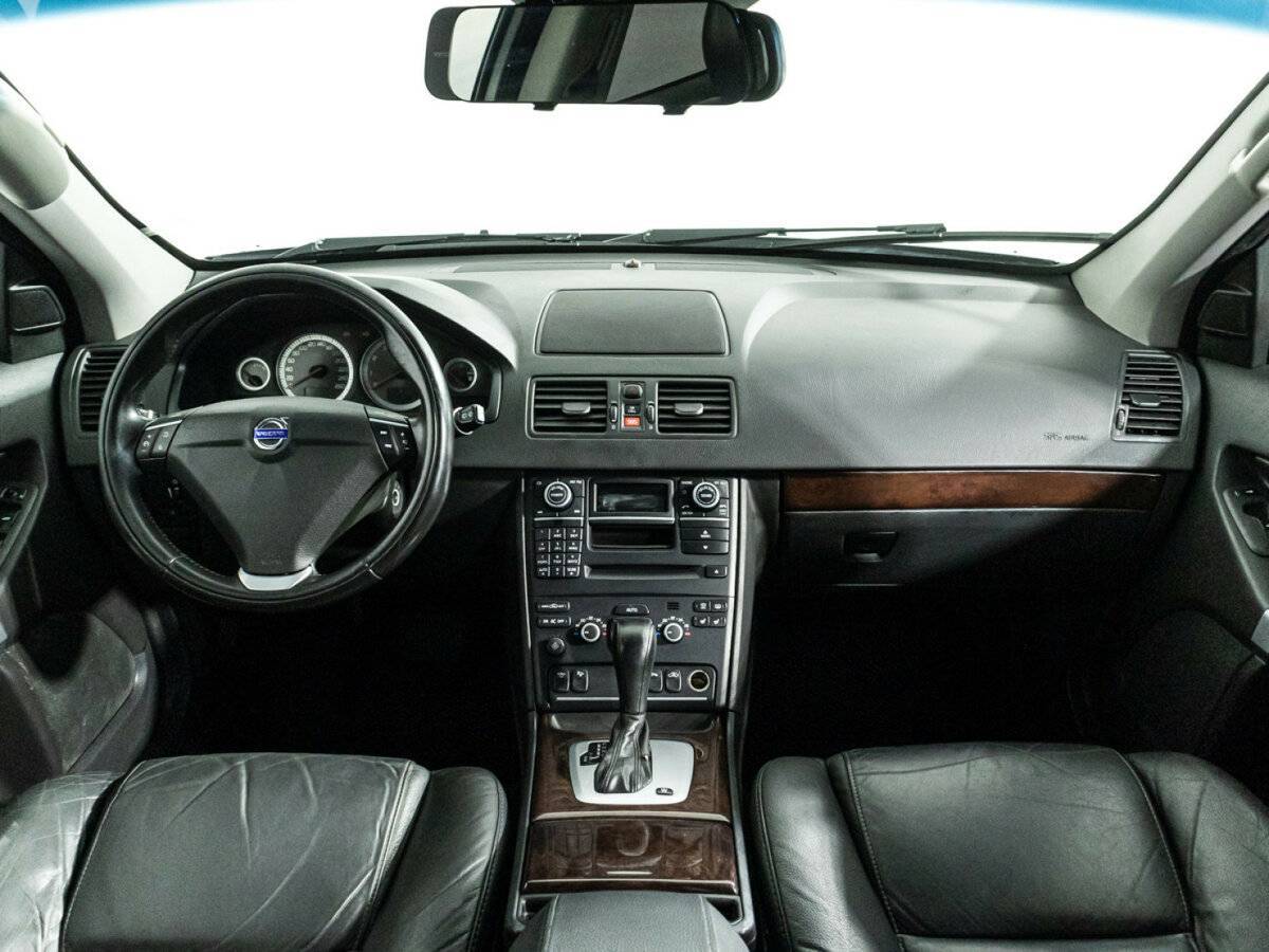 Volvo XC90 с пробегом — 2012 год. Фото: #12