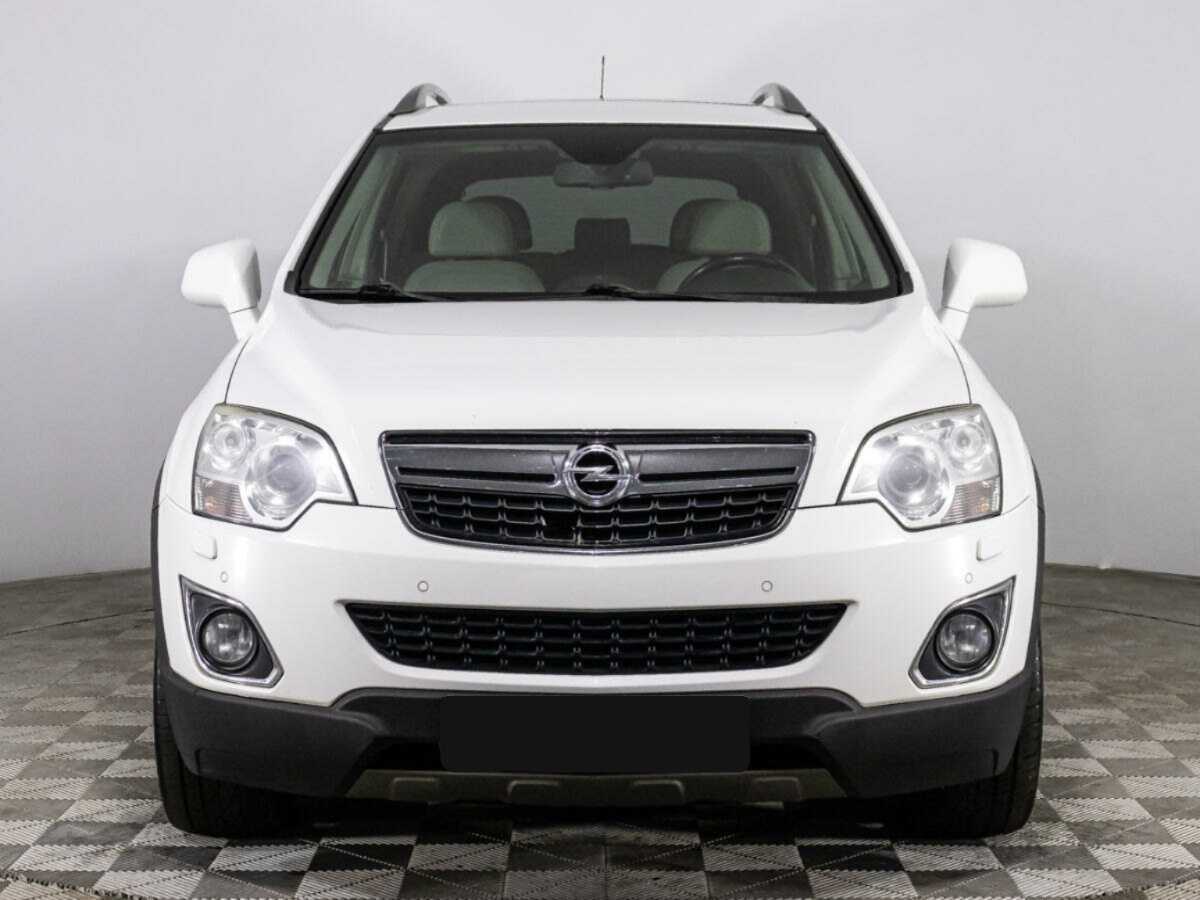 Opel Antara с пробегом — 2012 год. Фото: #1