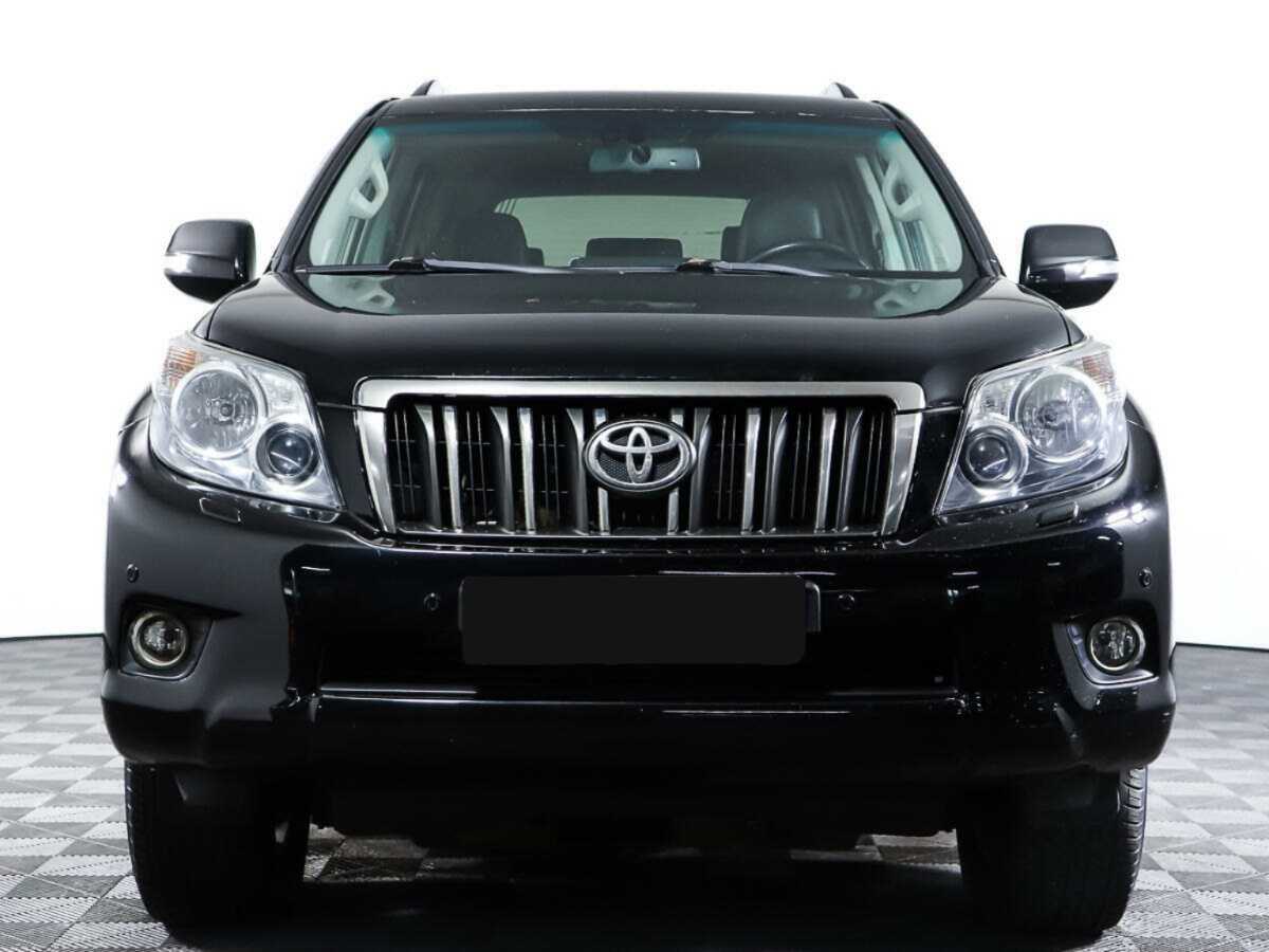 Toyota Land Cruiser Prado с пробегом — 2010 год. Фото: #1