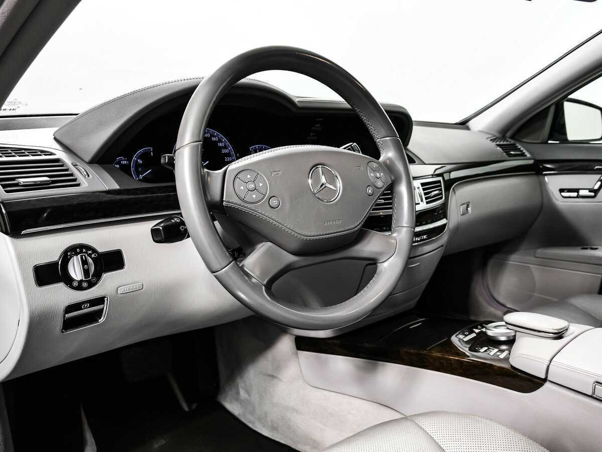 Mercedes-Benz S-Класс с пробегом — 2010 год. Фото: #12