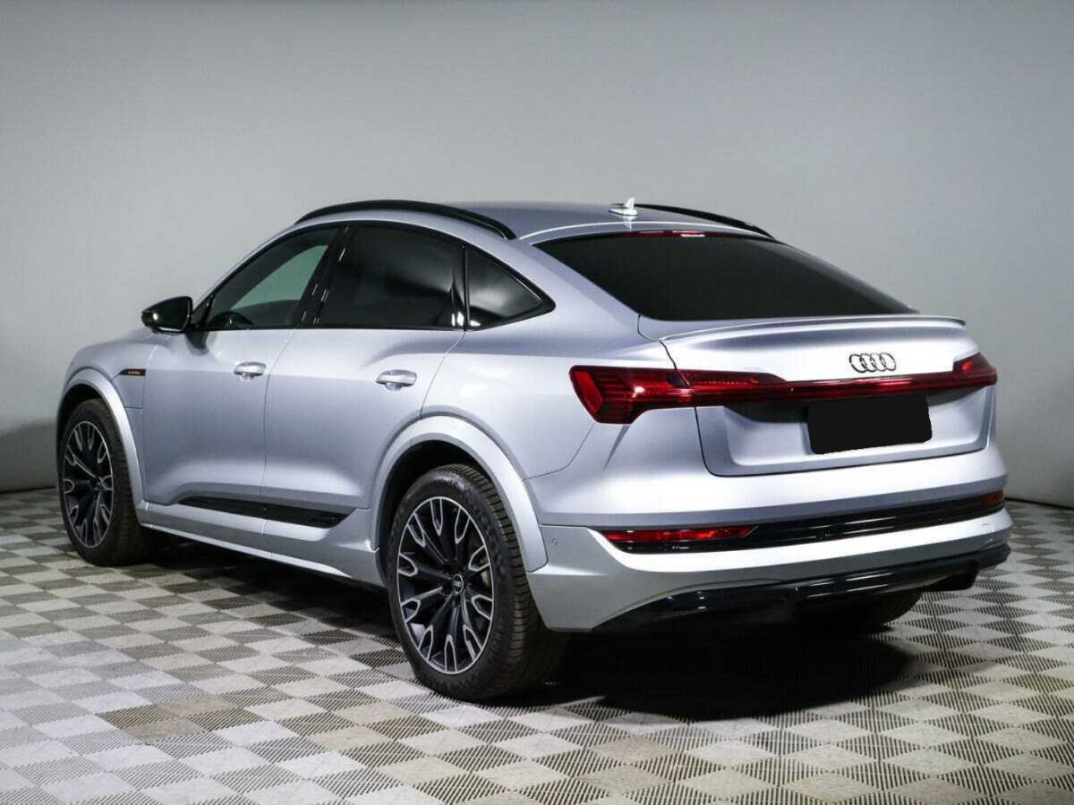 Audi e-tron Sportback с пробегом — 2020 год. Фото: #5