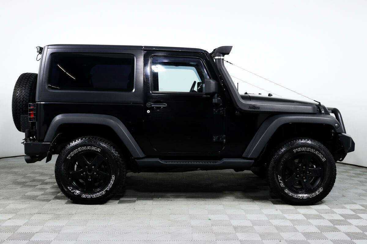 Jeep Wrangler с пробегом — 2012 год. Фото: #2