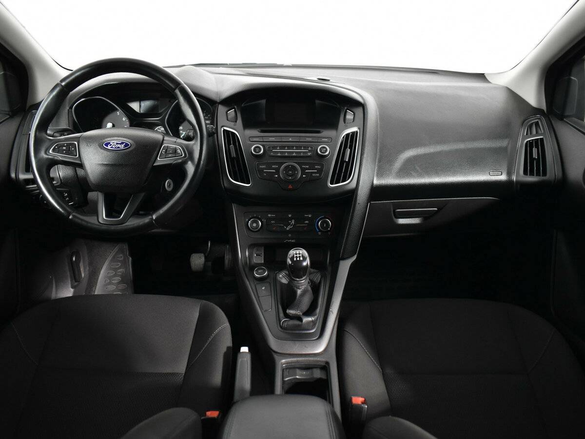 Ford Focus с пробегом — 2016 год. Фото: #10