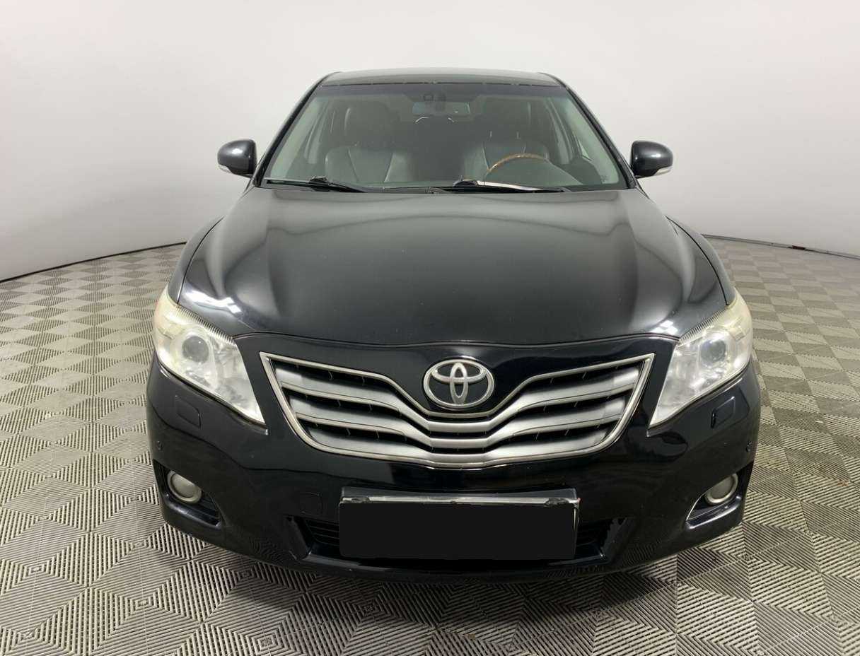Toyota Camry с пробегом — 2011 год. Посмотреть фото