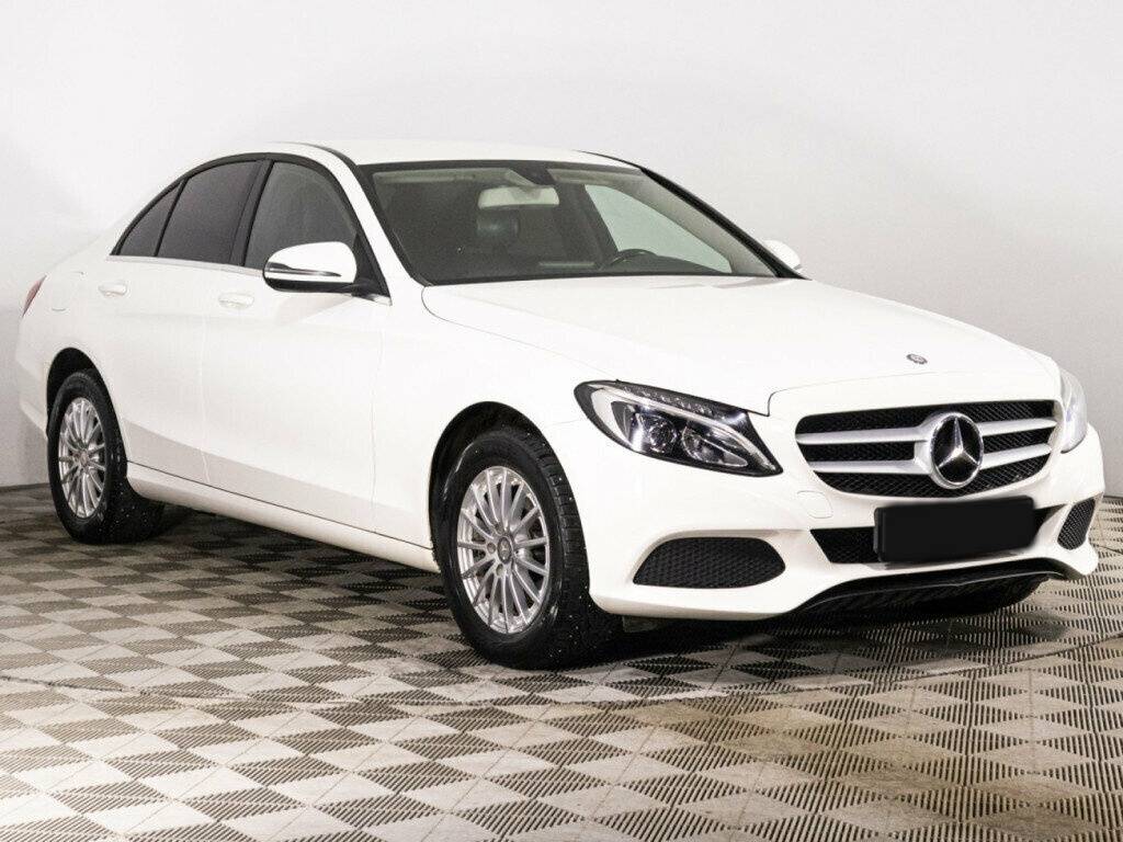 Mercedes-Benz C-Класс с пробегом — 2015 год. Фото: #2