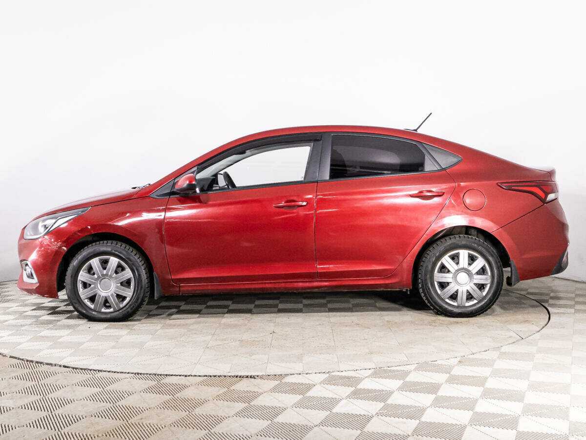 Hyundai Solaris с пробегом — 2018 год. Фото: #7