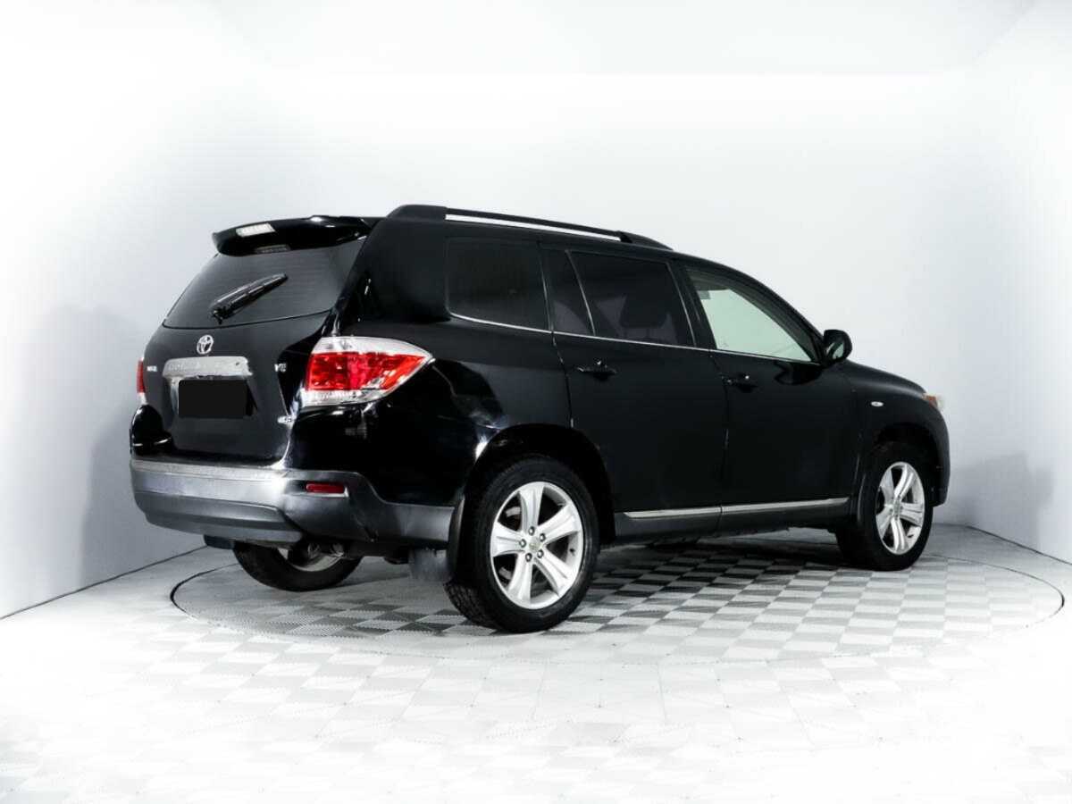 Toyota Highlander с пробегом — 2013 год. Фото: #4