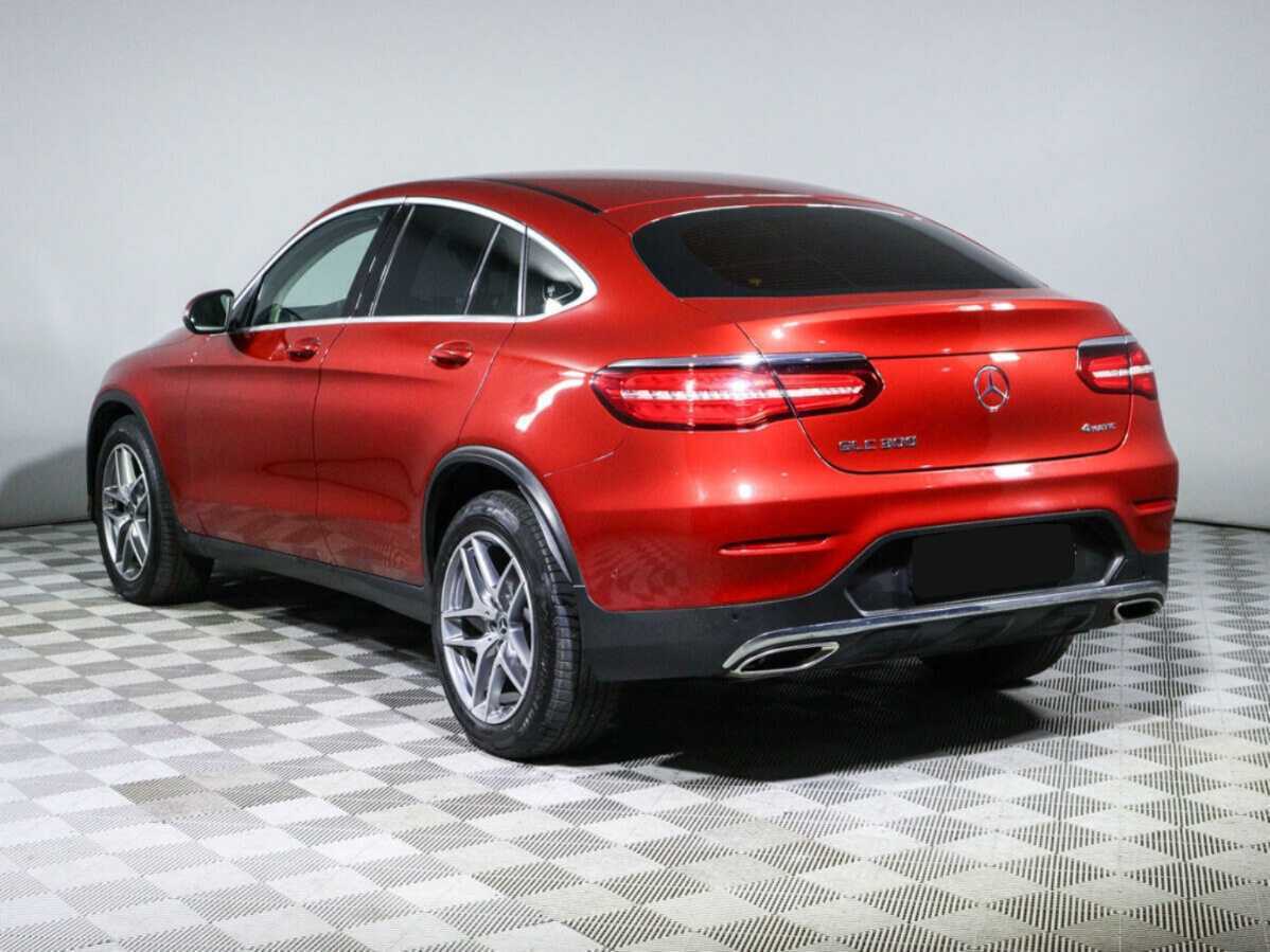 Mercedes-Benz GLC Coupe с пробегом — 2017 год. Фото: #2