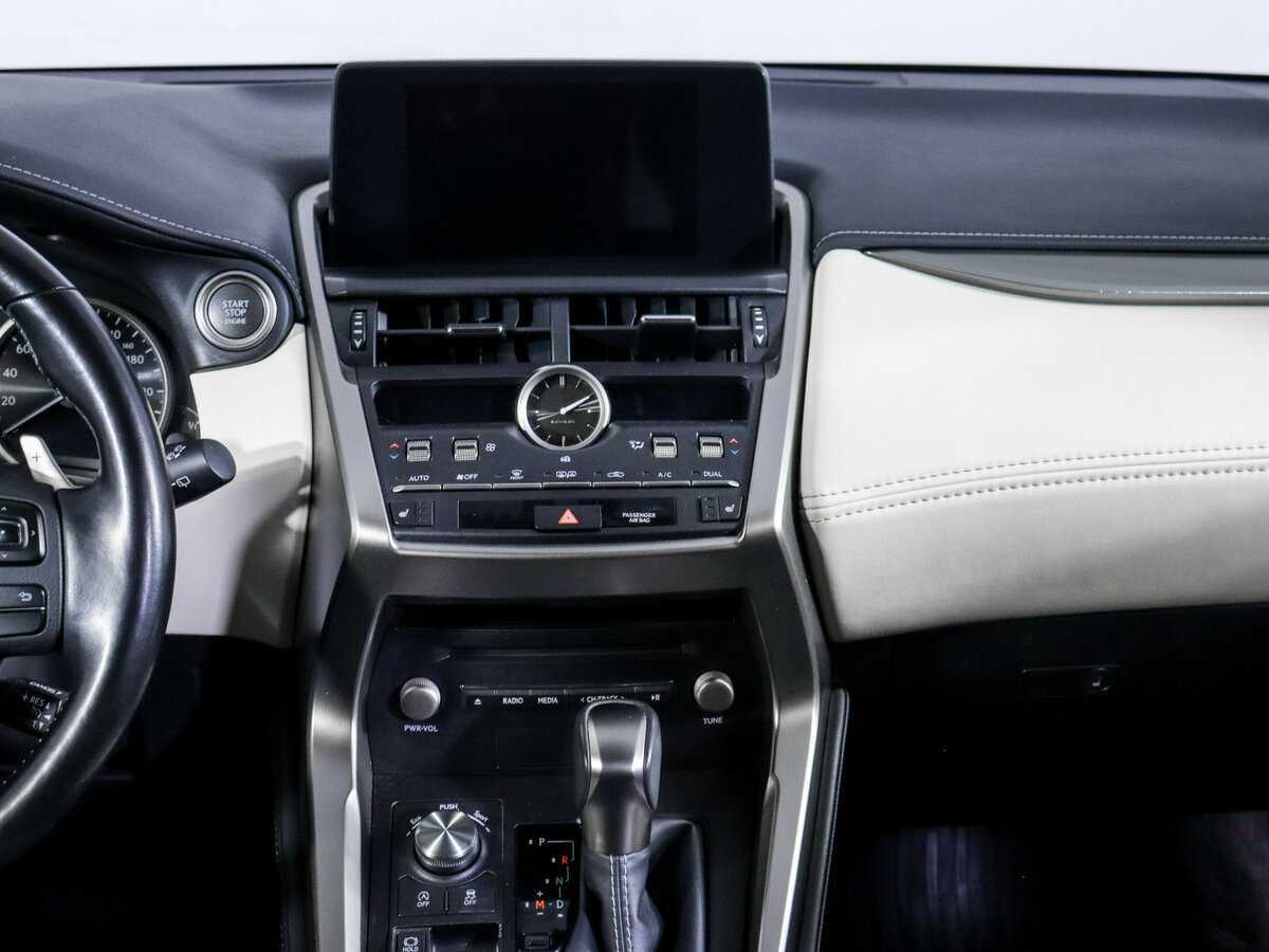 Lexus NX с пробегом — 2020 год. Фото: #12