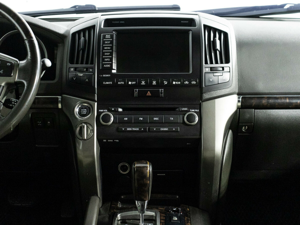 Toyota Land Cruiser с пробегом — 2009 год. Фото: #11