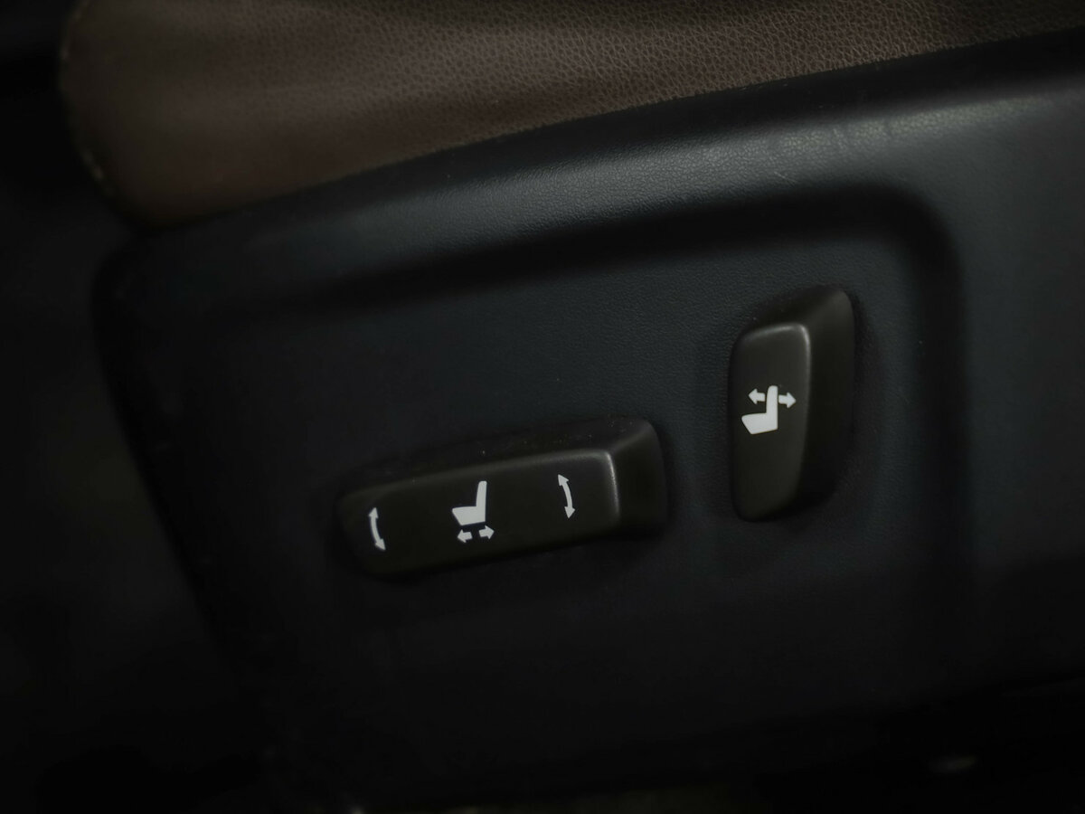 Toyota Fortuner с пробегом — 2017 год. Фото: #26