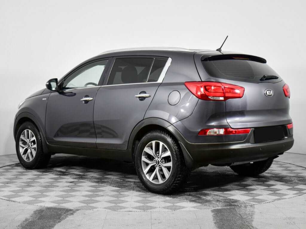 Kia Sportage с пробегом — 2015 год. Фото: #6