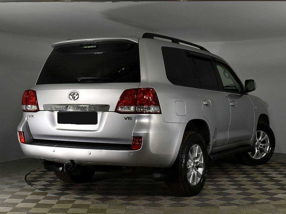Toyota Land Cruiser с пробегом — 2007 год. Фото: #1