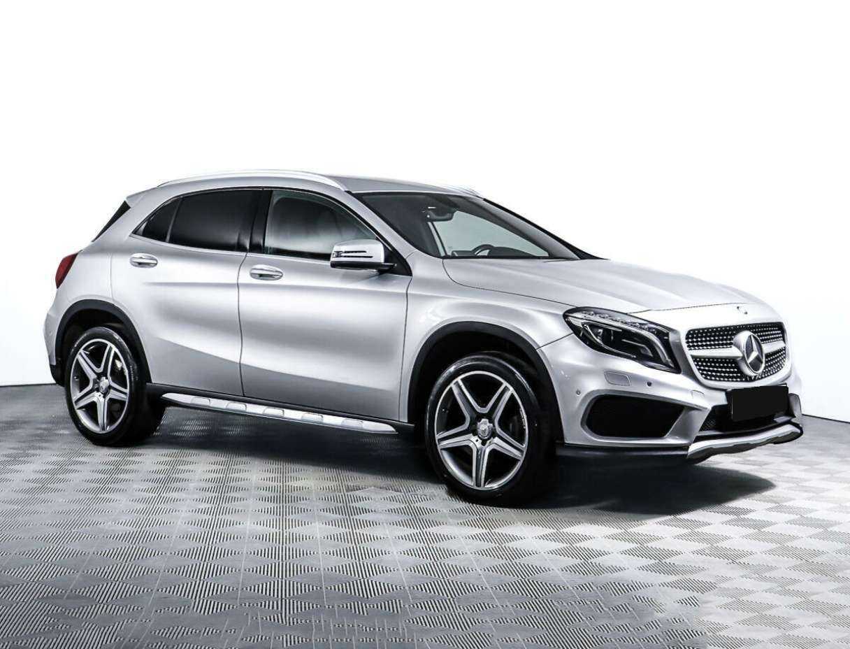 Mercedes-Benz GLA с пробегом — 2015 год. Фото: #2