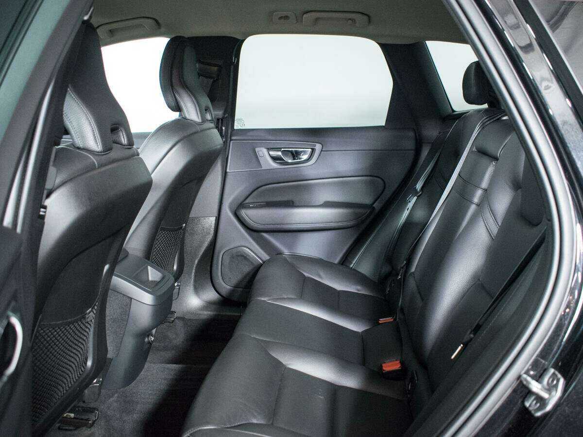 Volvo XC60 с пробегом — 2019 год. Фото: #7