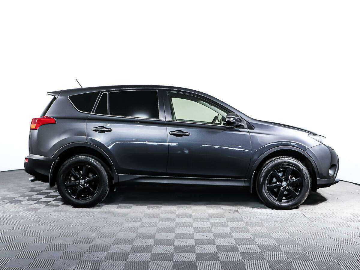 Toyota RAV4 с пробегом — 2013 год. Фото: #3