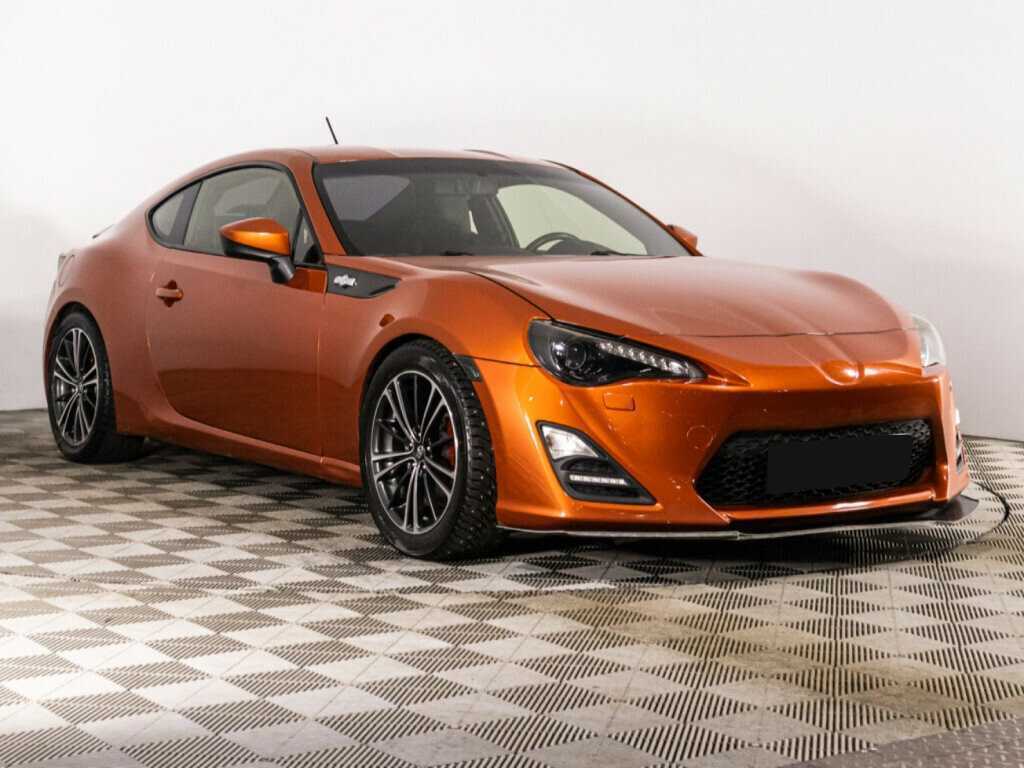 Toyota GT86 с пробегом — 2012 год. Фото: #2