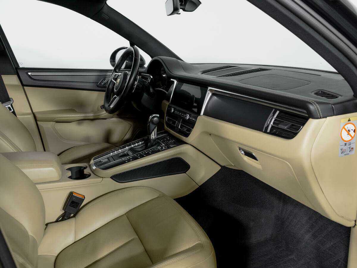 Porsche Macan с пробегом — 2019 год. Фото: #8