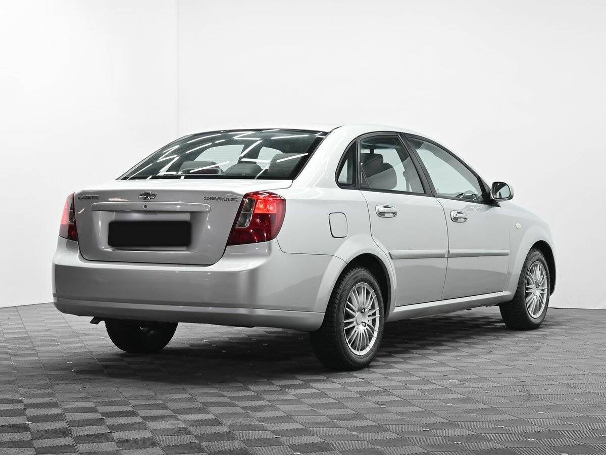 Chevrolet Lacetti с пробегом — 2008 год. Фото: #3