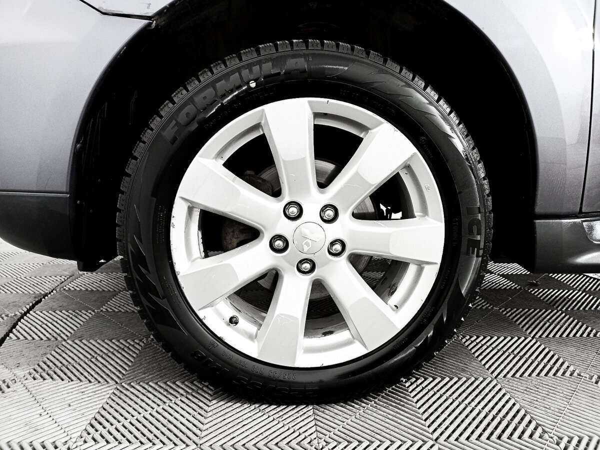 Mitsubishi Outlander с пробегом — 2010 год. Фото: #17