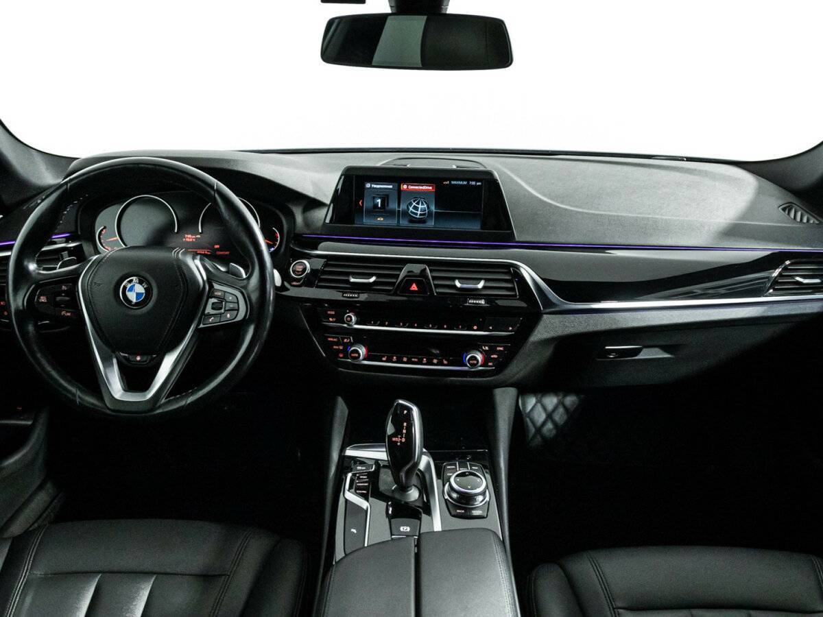 BMW 5 серии с пробегом — 2017 год. Фото: #12