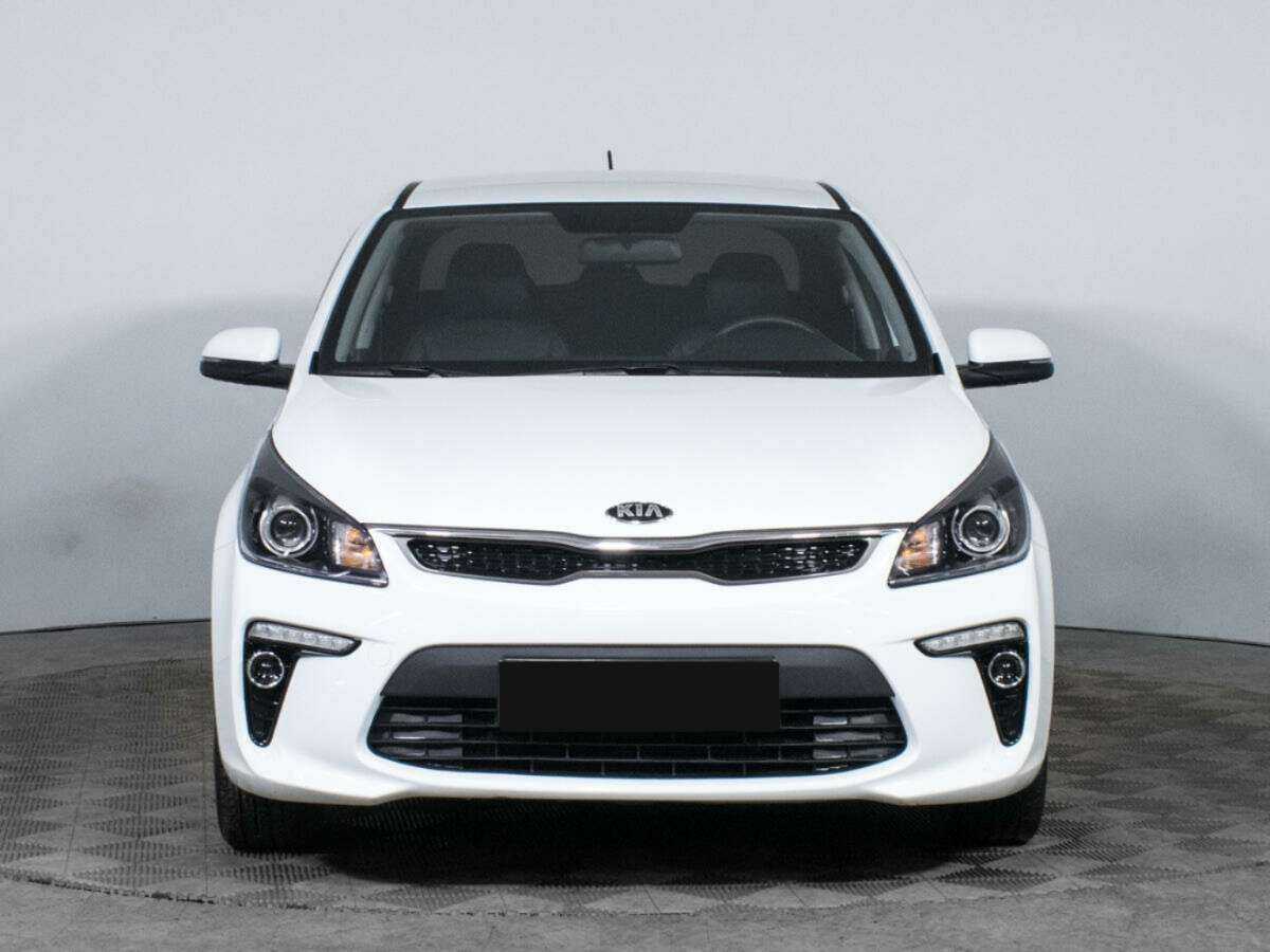 Kia Rio с пробегом — 2020 год. Фото: #1