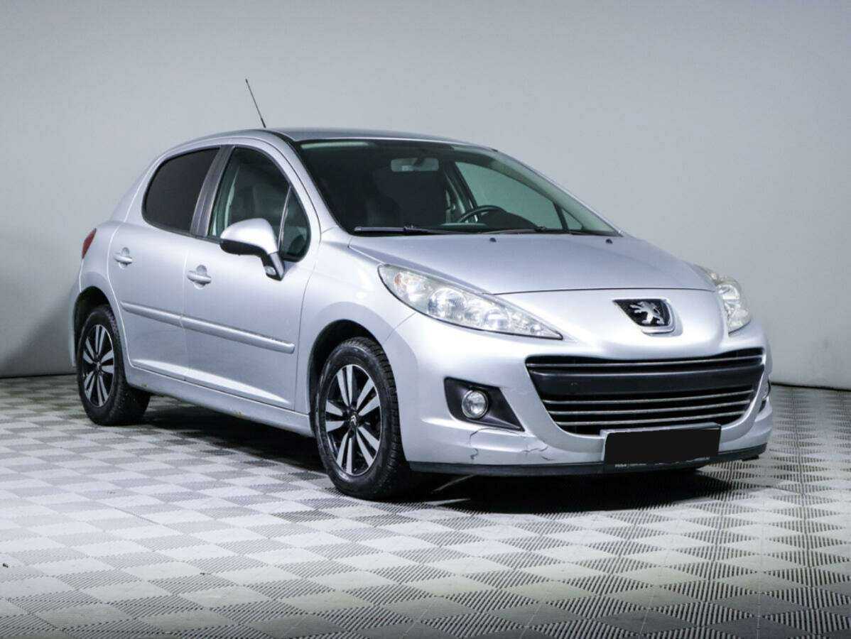 Peugeot 207 с пробегом — 2010 год. Фото: #2