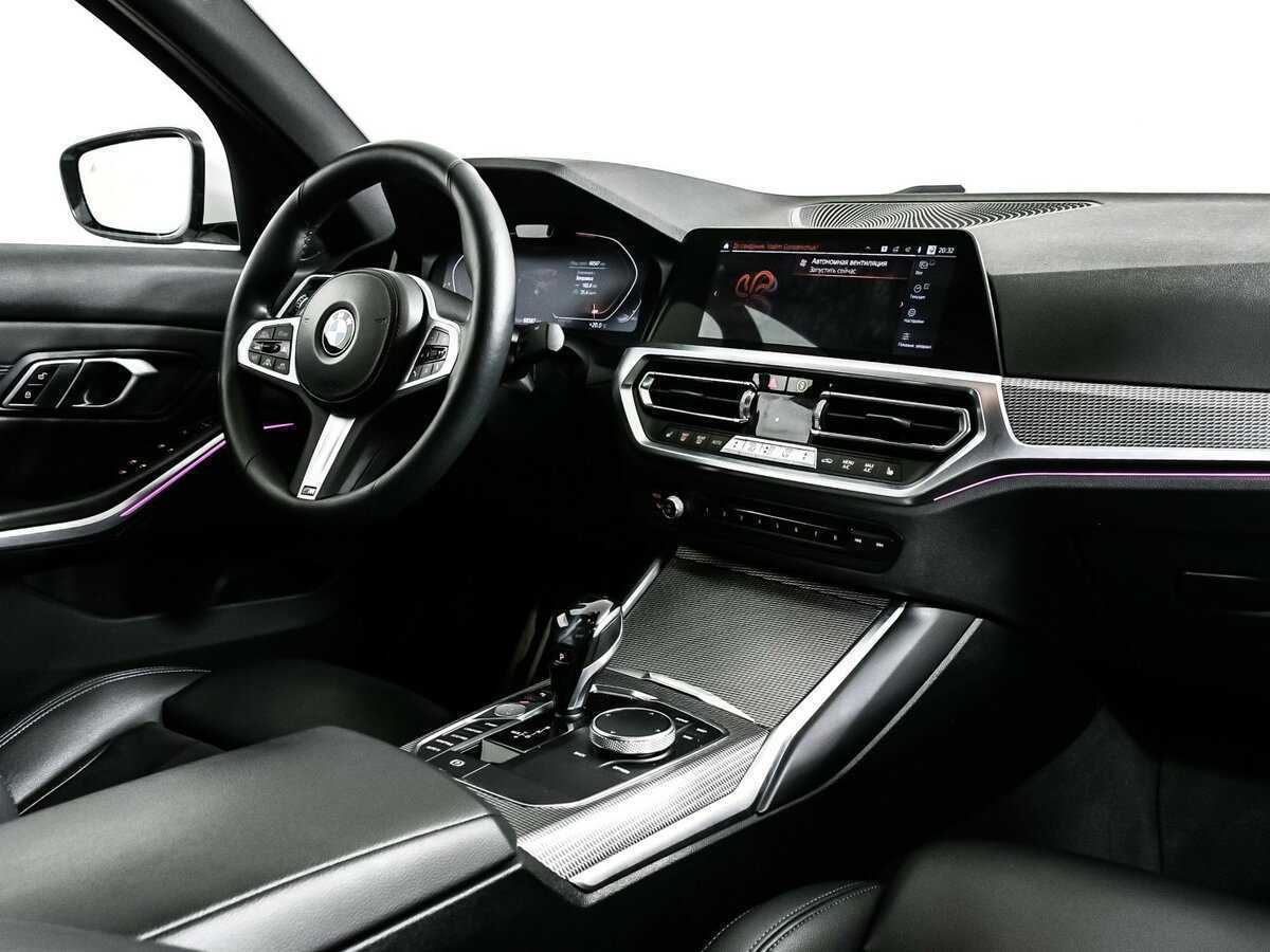 BMW 3 серии с пробегом — 2019 год. Фото: #8