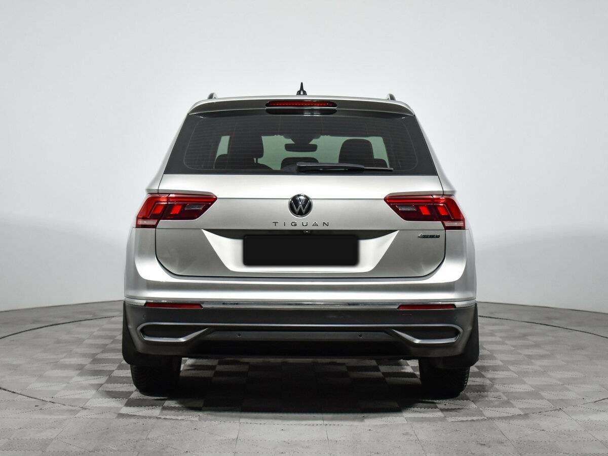 Volkswagen Tiguan с пробегом — 2021 год. Фото: #5