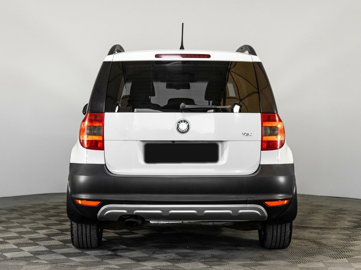 Skoda Yeti с пробегом — 2011 год. Фото: #4