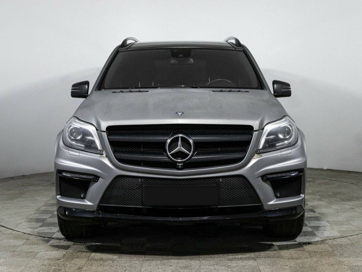 Mercedes-Benz GL-Класс с пробегом — 2015 год. Фото: #1