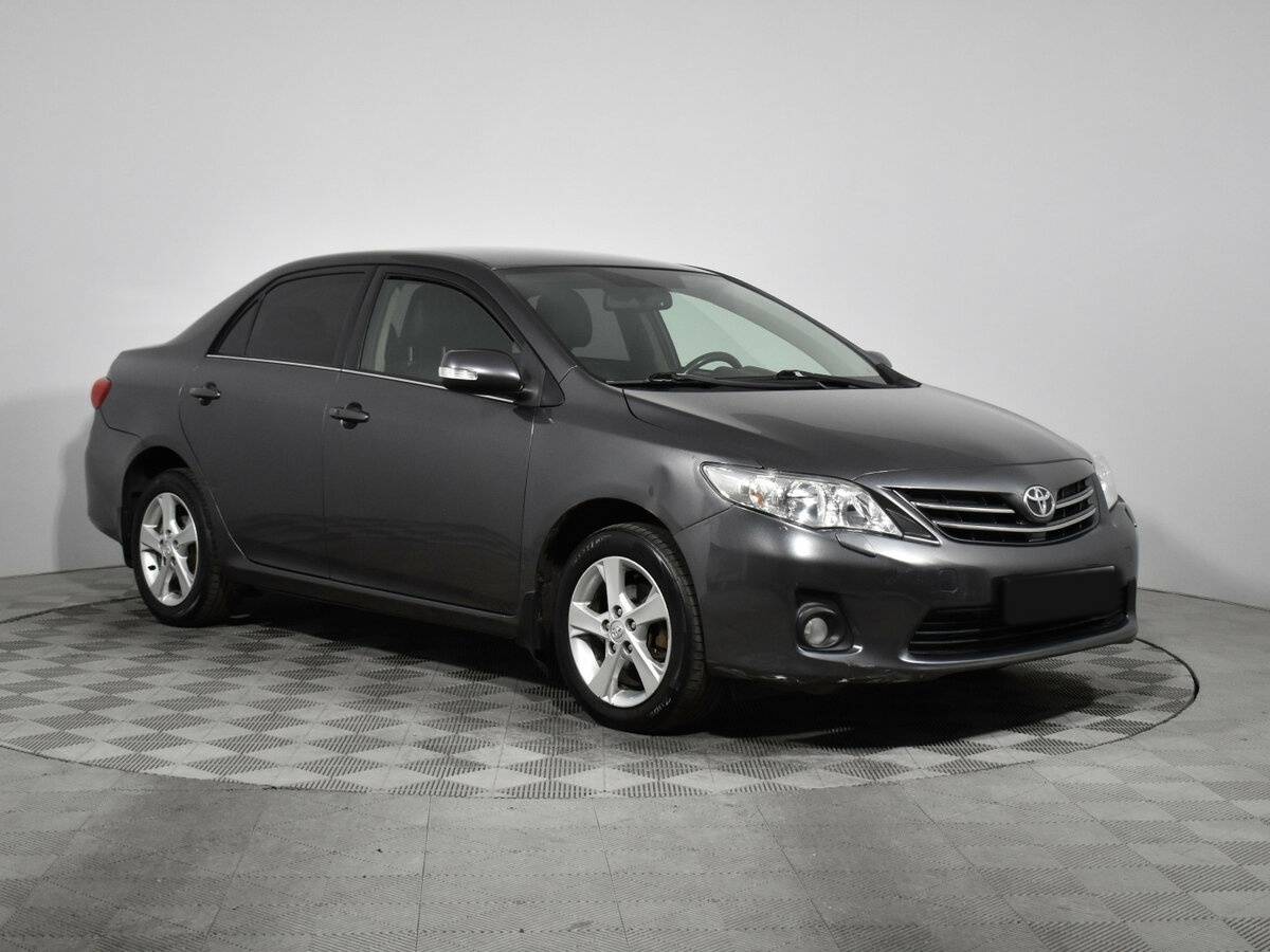 Toyota Corolla с пробегом — 2010 год. Фото: #2