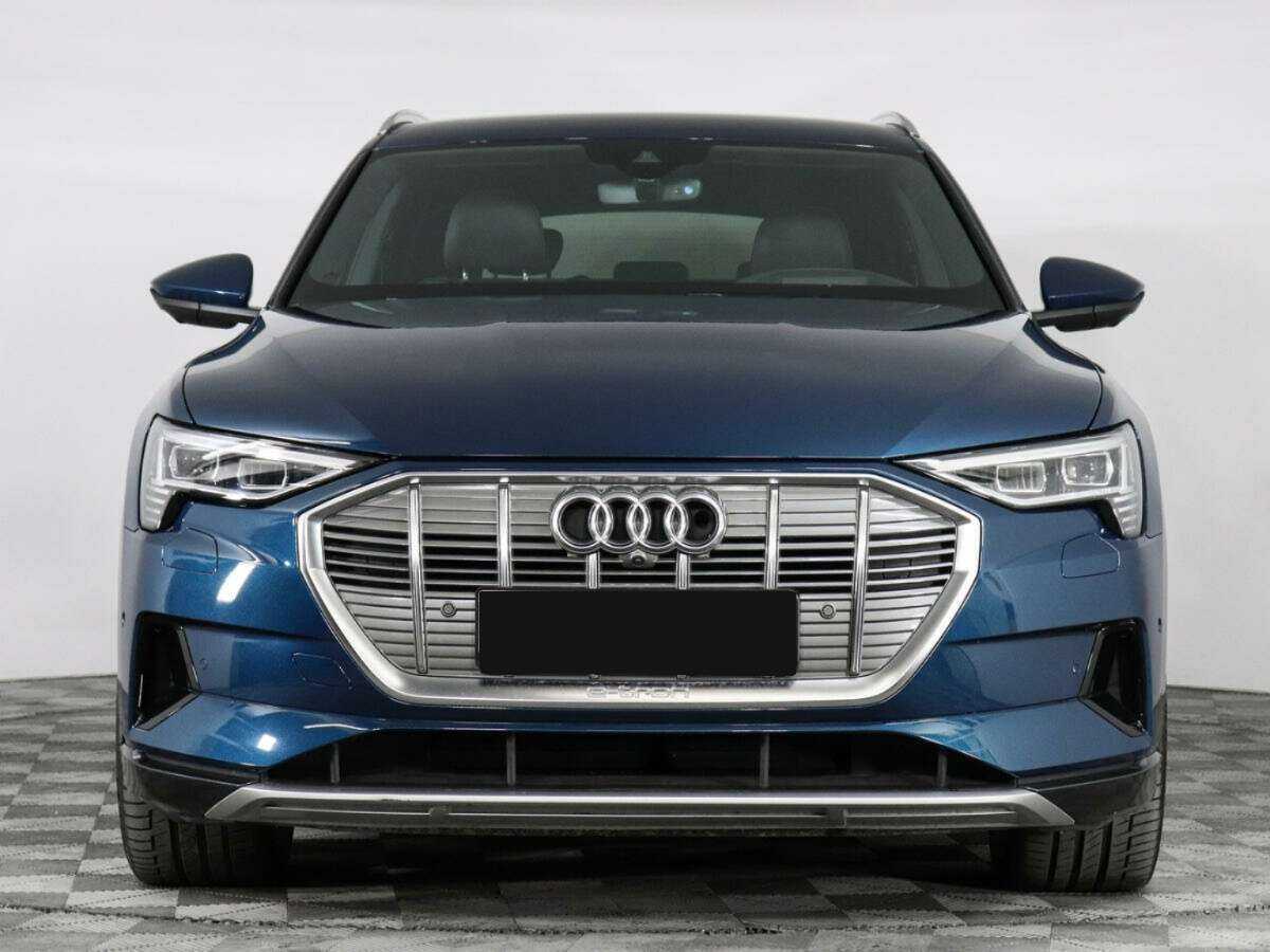 Audi e-tron с пробегом — 2020 год. Фото: #1