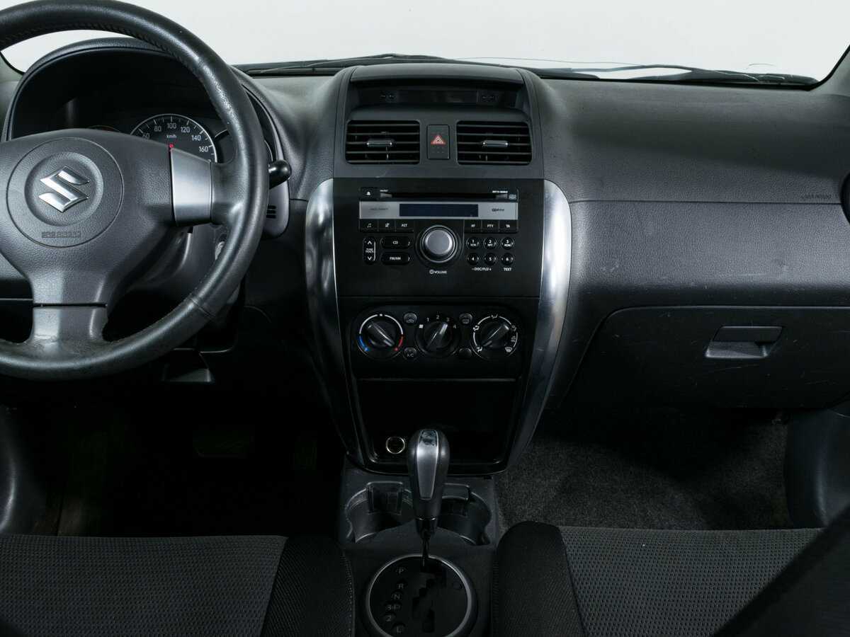 Suzuki SX4 с пробегом — 2008 год. Фото: #7