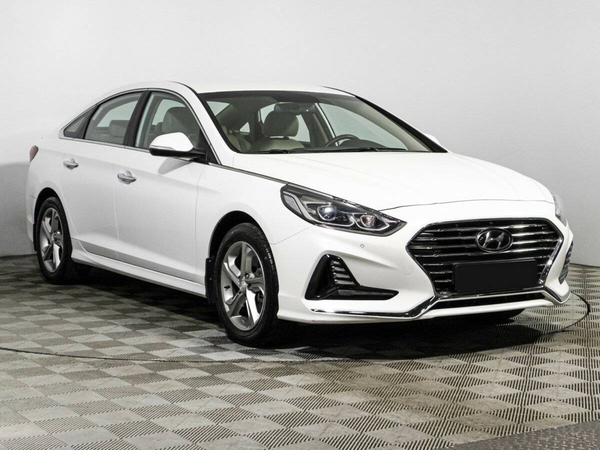 Hyundai Sonata с пробегом — 2017 год. Фото: #2