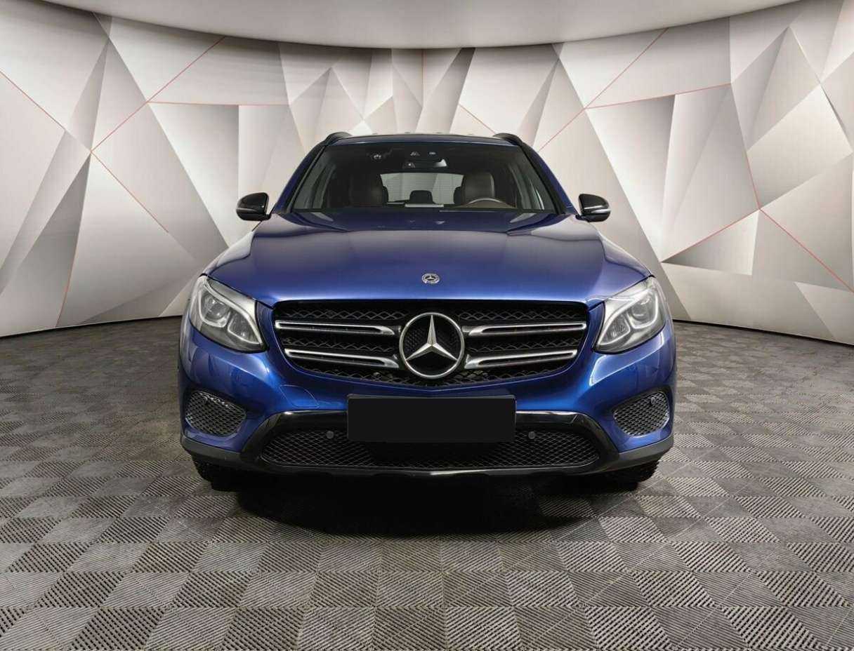 Mercedes-Benz GLC с пробегом — 2017 год. Фото: #6