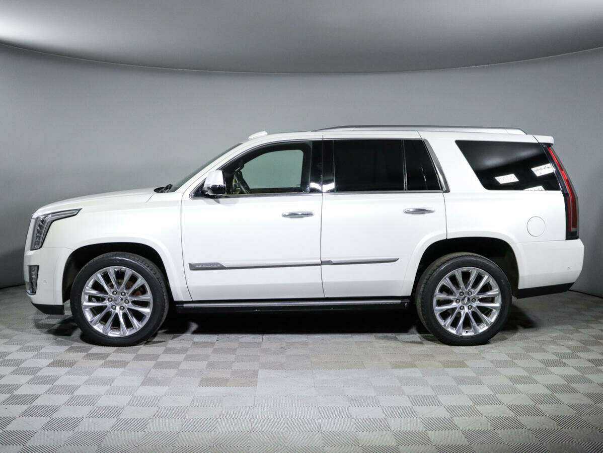 Cadillac Escalade с пробегом — 2018 год. Фото: #7